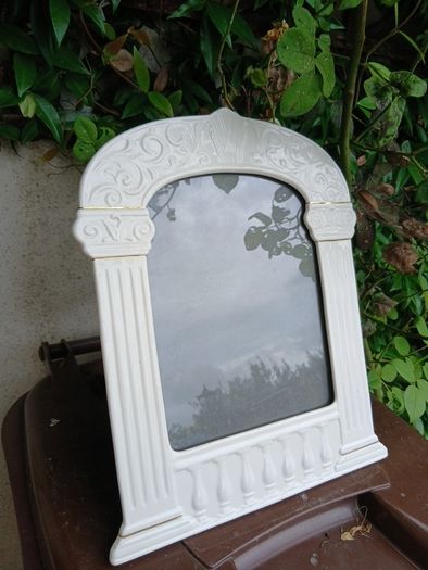 belleek picture frame