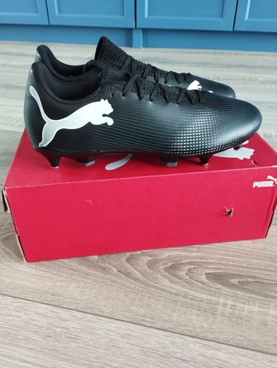 Puma Football Boots UK Size 8