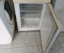 Fridge freezer