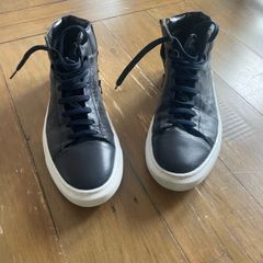 Mens leather trainers
