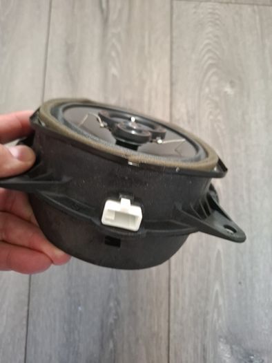 Toyota Prius Speakers replacement Pioneer