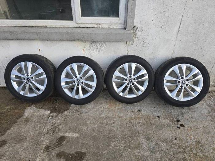Genuine Mercedes-Benz 17" Alloy Wheels & Continental ContiSportContact 5 Tyres (225/50/R17)