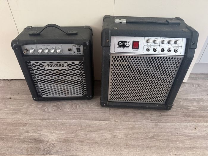 Carlsboro Colt 30 & Volcano GL20B Practice Amplifiers   Fully Working