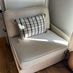 Large armchair single bed pullout