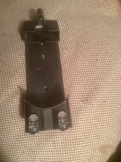 Dyson    V6.  Station base