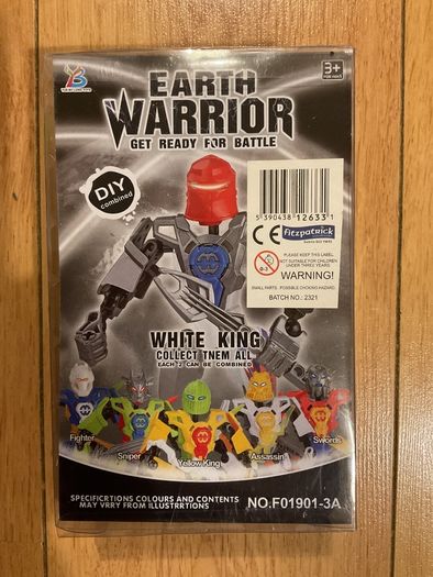 Earth Warriors White King Figure Brand New