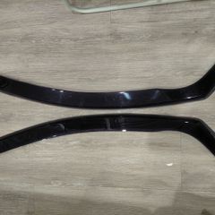 Front window wind reflectors for Renault Megan etech (electric car)