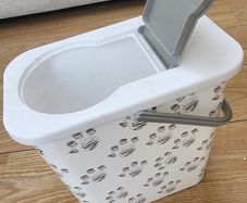 Pet Food Container