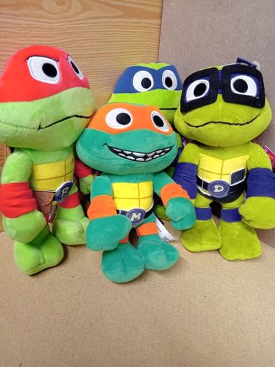 Teenage Mutant Ninja Turtles 8" Basic Plush