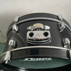 Pearl Rhythm Traveller bass drum 20x8