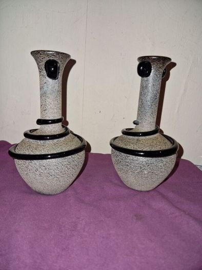 Vintage pair Spanish Lafiore Scavo glass vases