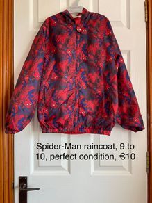 Spider-Man raincoat, perfect condition , 9 to 10