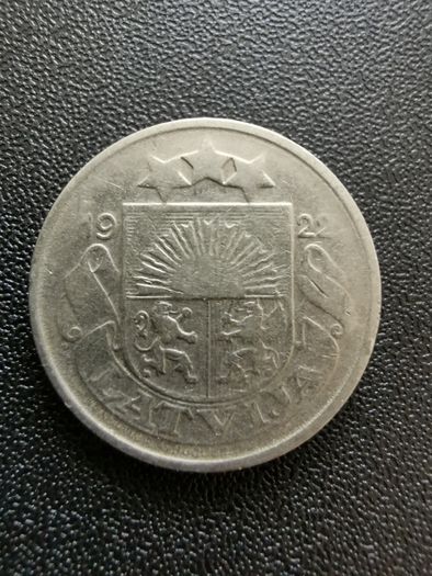 Latvia 10 Santimu