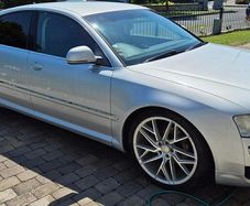 2009 Audi A8