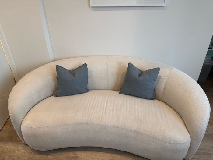 Sklum Curved cream sofa