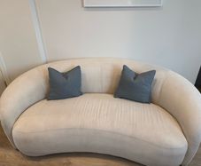 Sklum Curved cream sofa