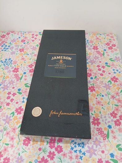 jameson rarest vintage reserve whiskey presentation set