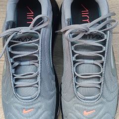 Nike Air Max 720 Size UK 10.5