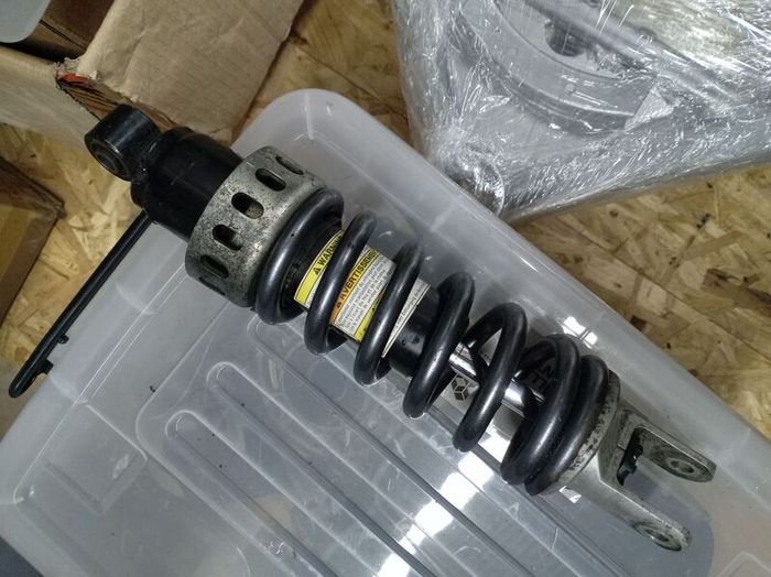 bandit 600 rear shock