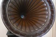 Antique  Original Graphophone Wind Up Gramophone ,Original Horn doesn't work