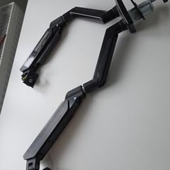Dual monitor arms