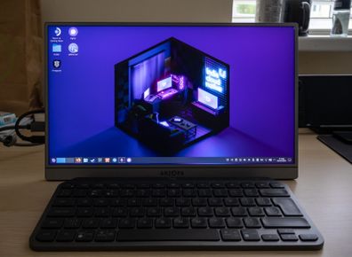 Portable Monitor ARZOPA Z3FC 16.1" 2.5K 180Hz