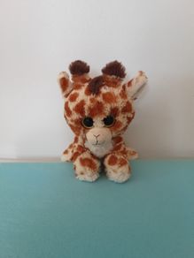 soft toy giraffe