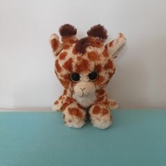 soft toy giraffe