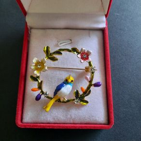 Tropical Bird Brooch Floral Garland Pin Enamel & Crystals Colorful Bird Shawl Pin Broach