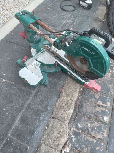 Parkside MPKZ 2000 A1 sliding compound miter saw