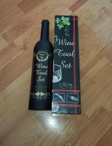 Wine tool set