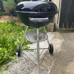 Weber Compact 47cm Charcoal BBQ