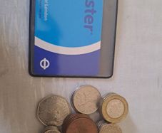 pound + oyster card
