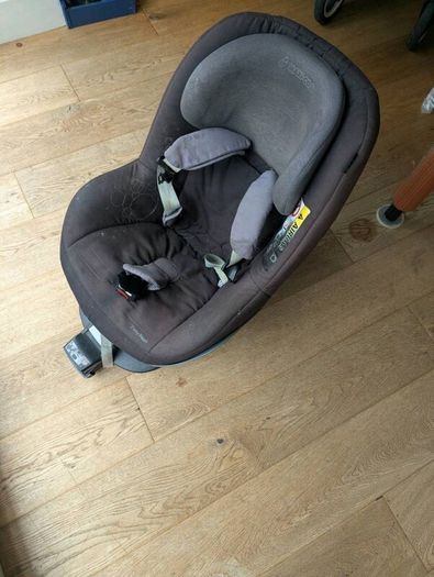 Car seat Maxi Cosy 2Way Pearl + Base