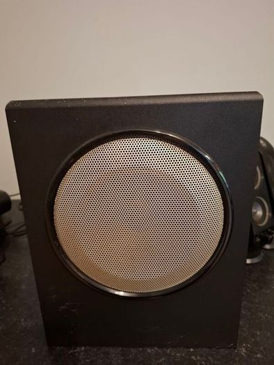 5:1 Logitech Surround Sound System for Gaming, Movies and Entertainment