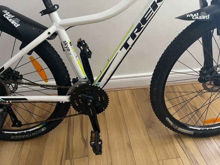 Trek Skye SL Womens Hardtail Mountain Bike Dames Crystal White/Volt Green