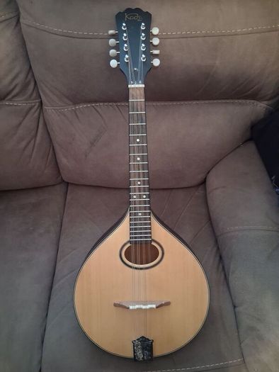 Mandola