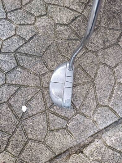 golf clubs