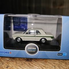 Oxford Diecast Ford Cortina mk2 1.76 Scale