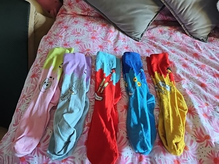 Men's SpongeBob socks. Brand new