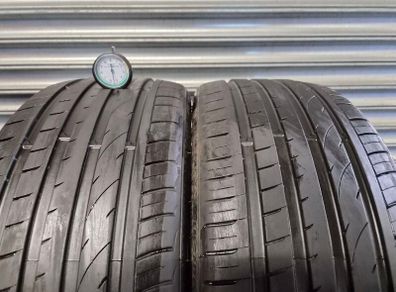 225/35R20 (Matching Pair)