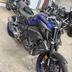 2017 Yamaha mt 10 breaking