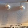 ladies 9ct gold earrings Image 3