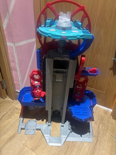 Paw patrol movie tower with lights