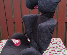 Maxi Cosi Rodifix high back booster seat.
