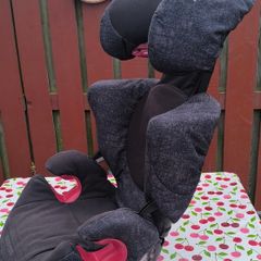 Maxi Cosi Rodifix high back booster seat.
