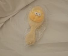Unopened Egg Brush