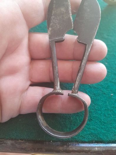 antique sheep wool clippers