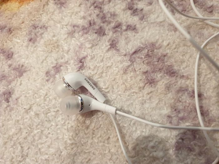 original samsung earphones