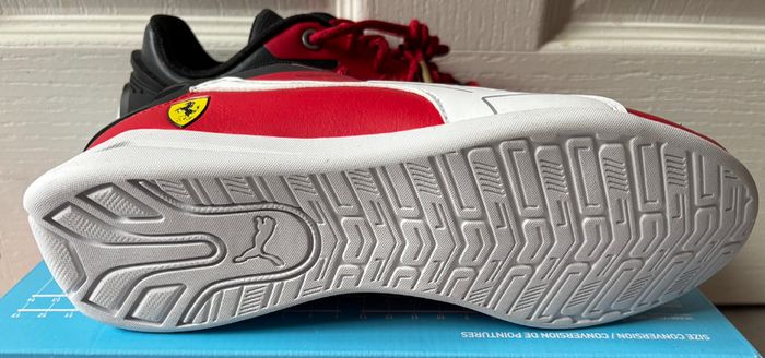 Puma Ferrari Drift Cat Delta Junior UK4.5 Brand New Unworn